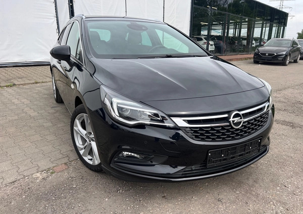 Opel Astra cena 45900 przebieg: 180000, rok produkcji 2016 z Mysłowice małe 497